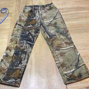 Wrangler Boys size 14 (fits like 12) camo jeans